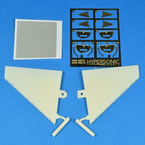 Les feuilles d'instructions sont chez l'imprimeur donc je pense qu'après le week-end je pourrai sortir le set de stabilisateurs Meng F-4