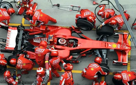Scuderia Ferrari Formula One Car Wallpaper of Ferrari F1