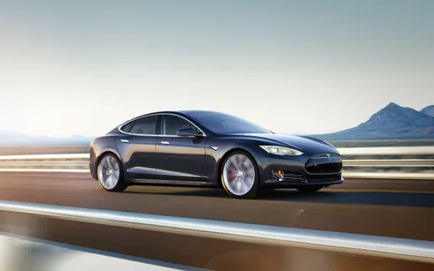 Wallpaper Group 85 2015 Tesla Model S P85d Electric Supercar