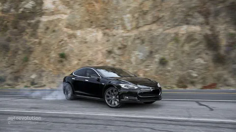 Widescreen 4K Ultra HD Wallpaper of Tesla for Windows and Mac